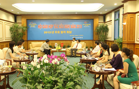 广宁广播电视台加强与韩国江原道电视台的友好合作